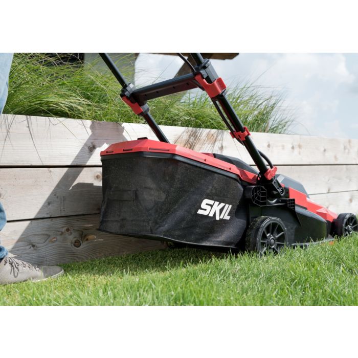 2x20V (40V MAX) Brushless 43cm Lawn Mower KIT (RRP$549)